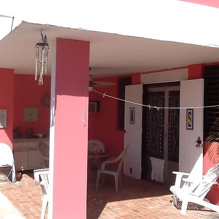 Barefoot Travelers Rooms Bajandas Экстерьер фото